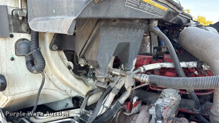 image for item EH7476 2016 International ProStar Plus semi truck