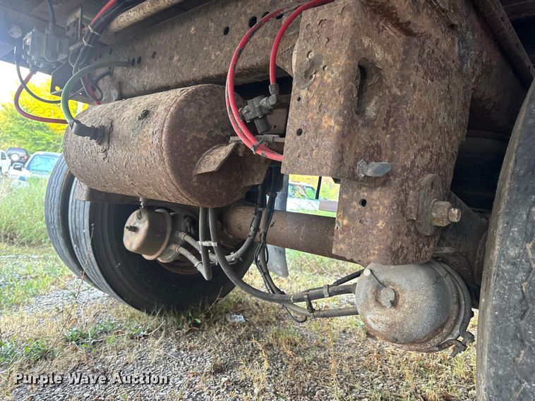 image for item EH7478 2008 Great Dane CLD121202028 dry van trailer