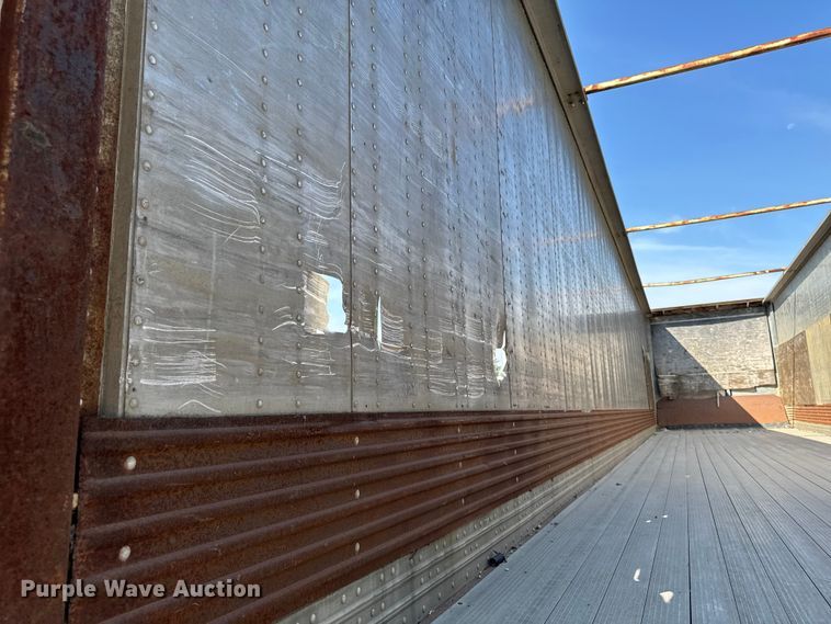 image for item EM2359 1992 Trailmobile grain trailer