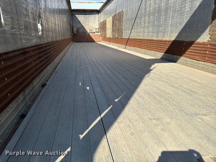 image for item EM2359 1992 Trailmobile grain trailer