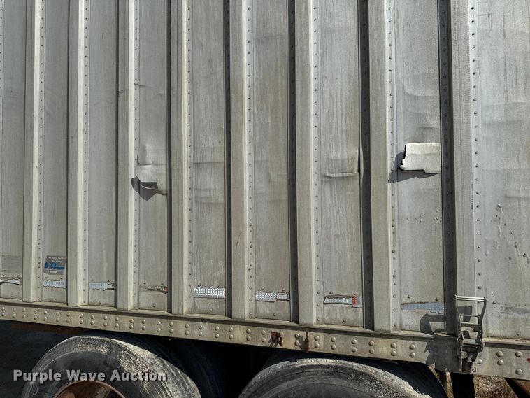 image for item EM2359 1992 Trailmobile grain trailer