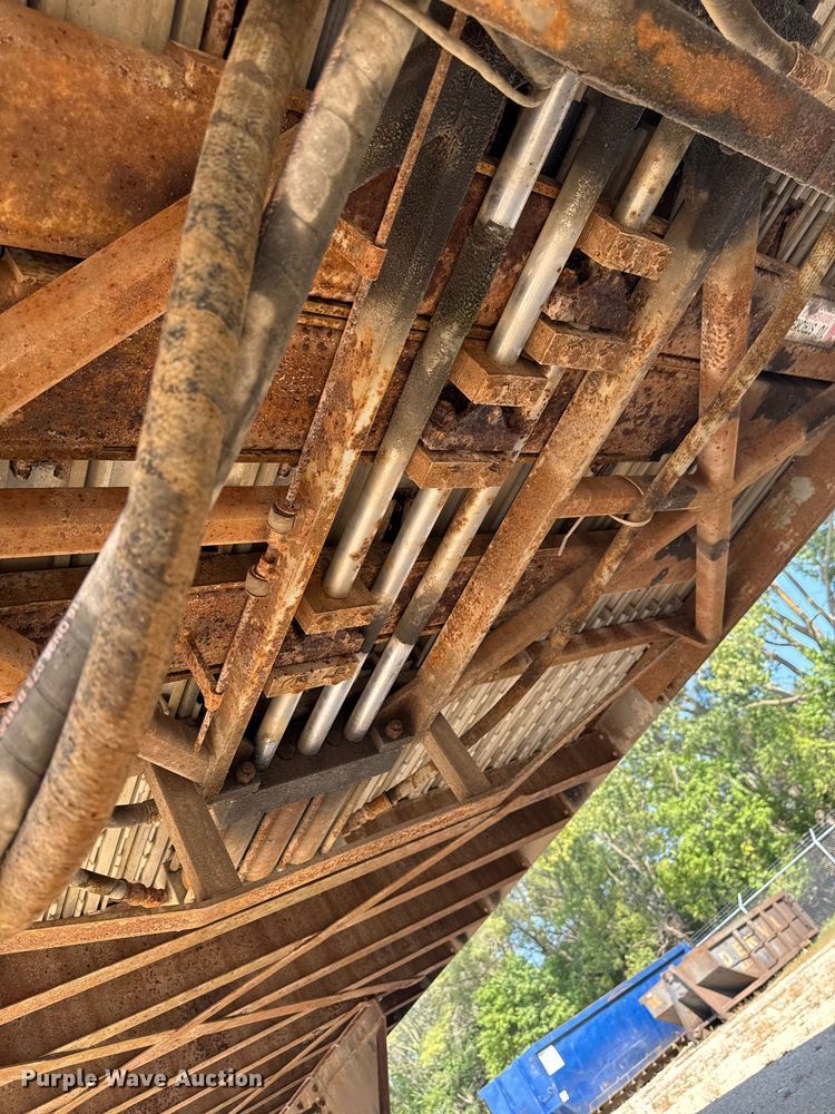 image for item EM2359 1992 Trailmobile grain trailer