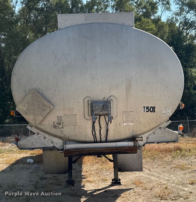 image for item EM2360 1985 Polar CT87511 tank trailer