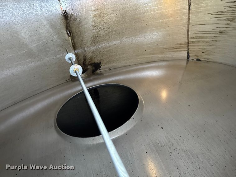 image for item EM2360 1985 Polar CT87511 tank trailer