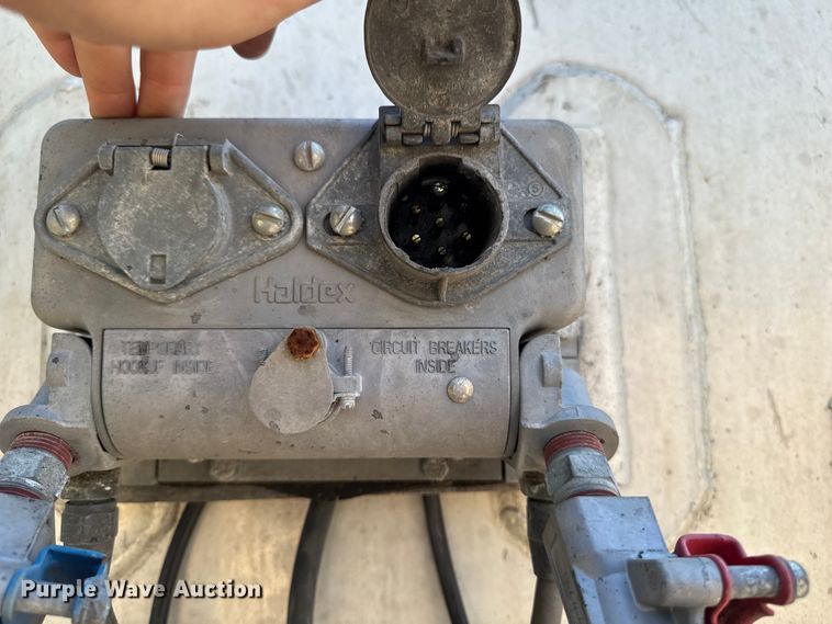 image for item EM2360 1985 Polar CT87511 tank trailer