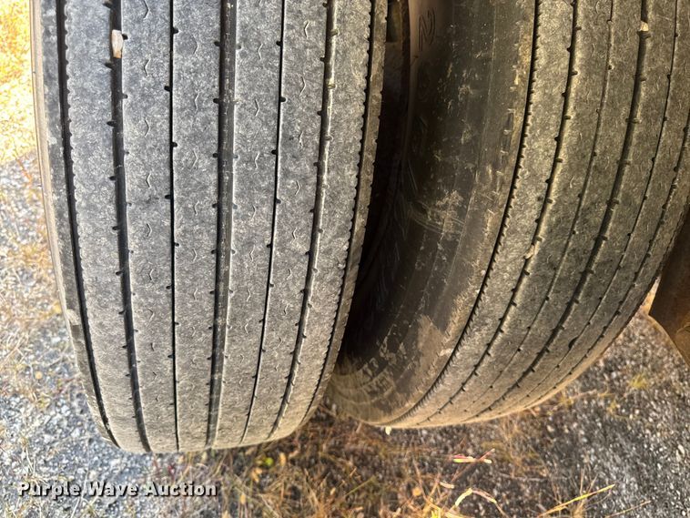 image for item EM2360 1985 Polar CT87511 tank trailer