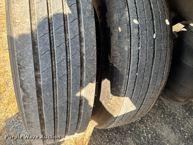 image for item EM2360 1985 Polar CT87511 tank trailer