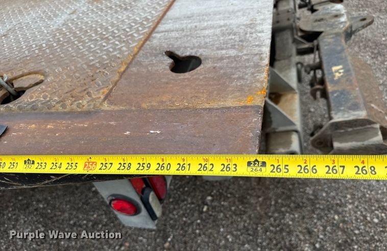 image for item EM8171 2018 Freightliner Business Class M2 rollback truck