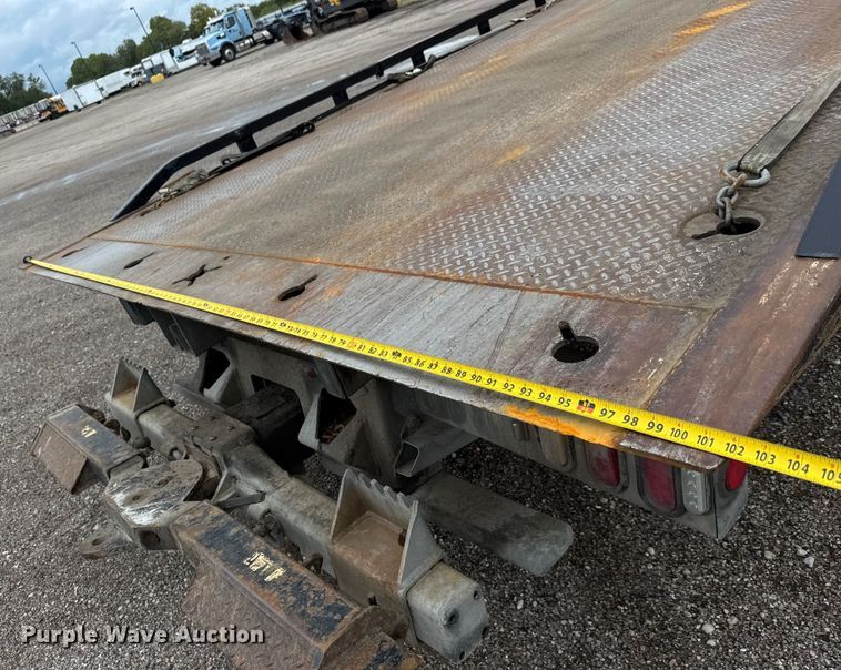 image for item EM8171 2018 Freightliner Business Class M2 rollback truck