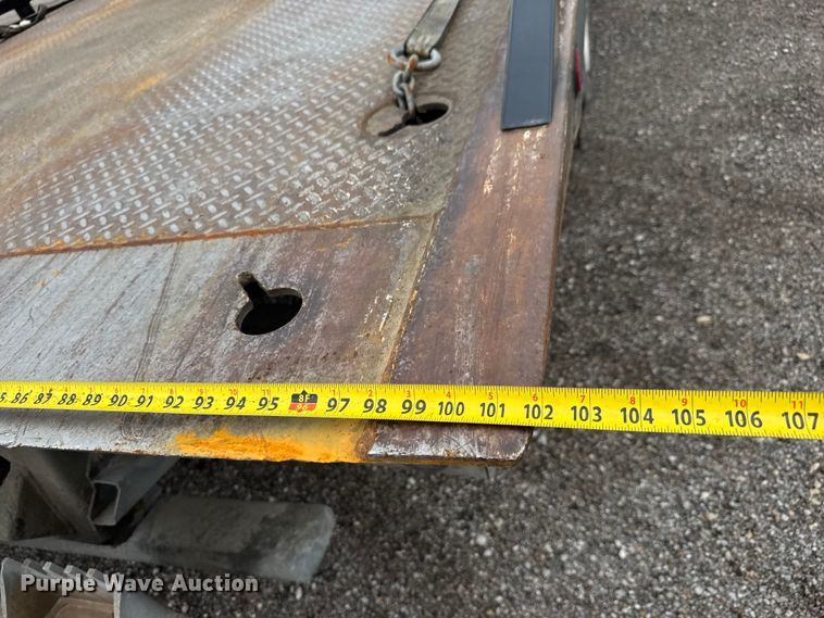 image for item EM8171 2018 Freightliner Business Class M2 rollback truck