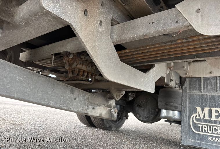 image for item EM8171 2018 Freightliner Business Class M2 rollback truck