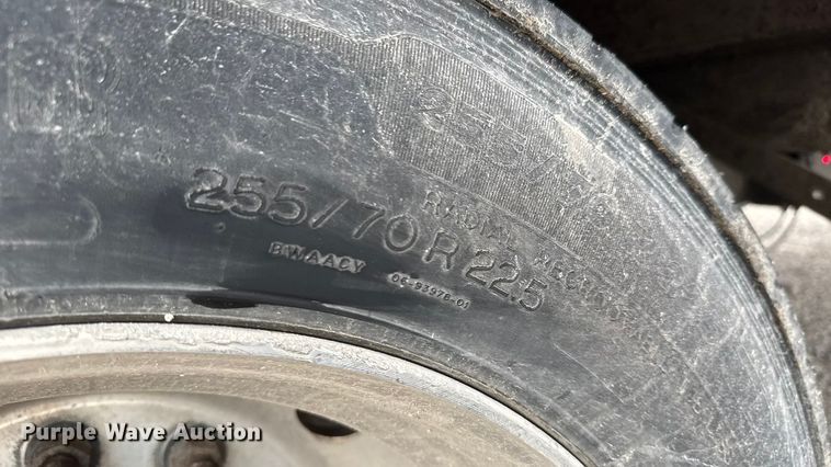 image for item EM8171 2018 Freightliner Business Class M2 rollback truck