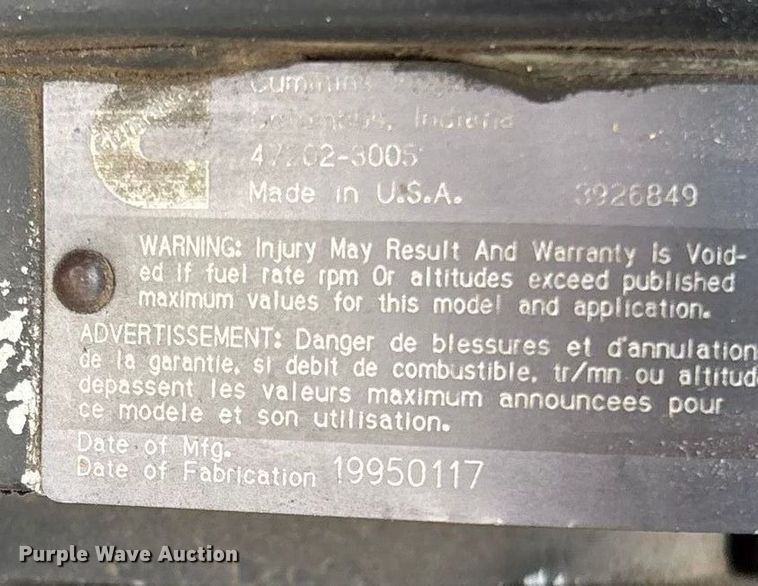 image for item EN5604 1995 Freightliner FL70 semi truck