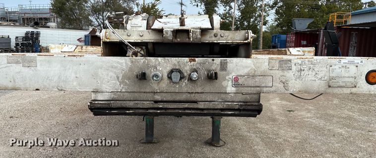 image for item EN5605 2006 Trail-EZE Trail 1CM06 roll-off tilt deck container trailer