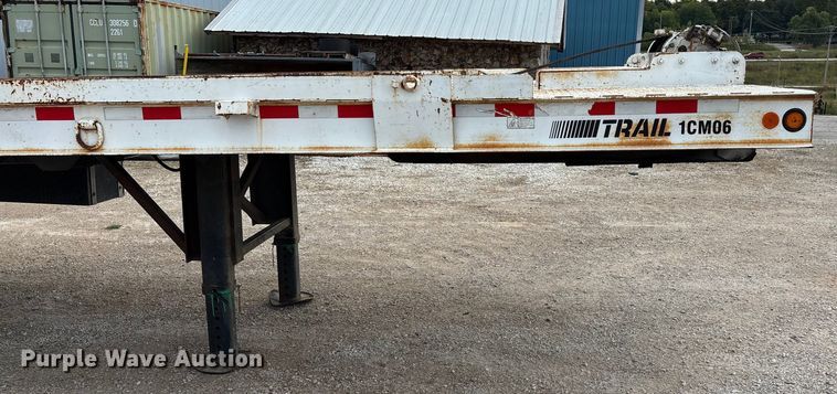 image for item EN5605 2006 Trail-EZE Trail 1CM06 roll-off tilt deck container trailer