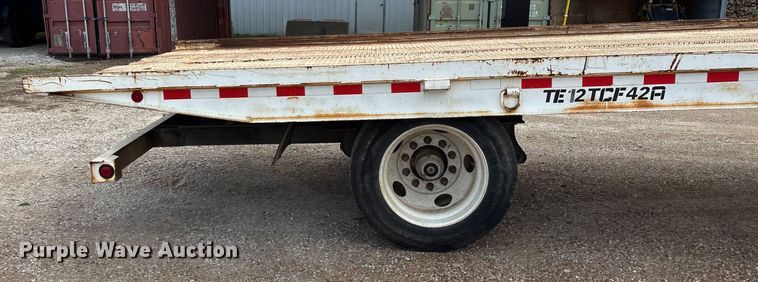 image for item EN5605 2006 Trail-EZE Trail 1CM06 roll-off tilt deck container trailer