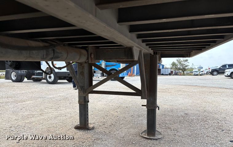 image for item EN5605 2006 Trail-EZE Trail 1CM06 roll-off tilt deck container trailer