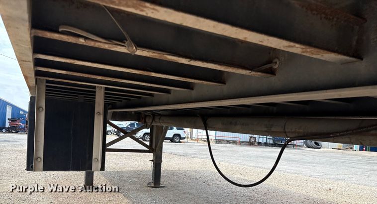 image for item EN5605 2006 Trail-EZE Trail 1CM06 roll-off tilt deck container trailer