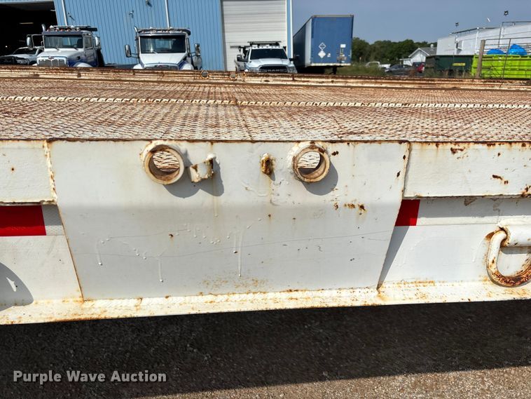 image for item EN5605 2006 Trail-EZE Trail 1CM06 roll-off tilt deck container trailer