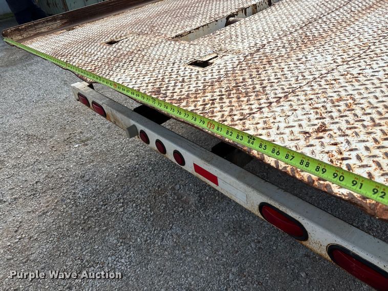 image for item EN5605 2006 Trail-EZE Trail 1CM06 roll-off tilt deck container trailer