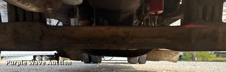 image for item EN5606 1987 Peterbilt 379 semi truck