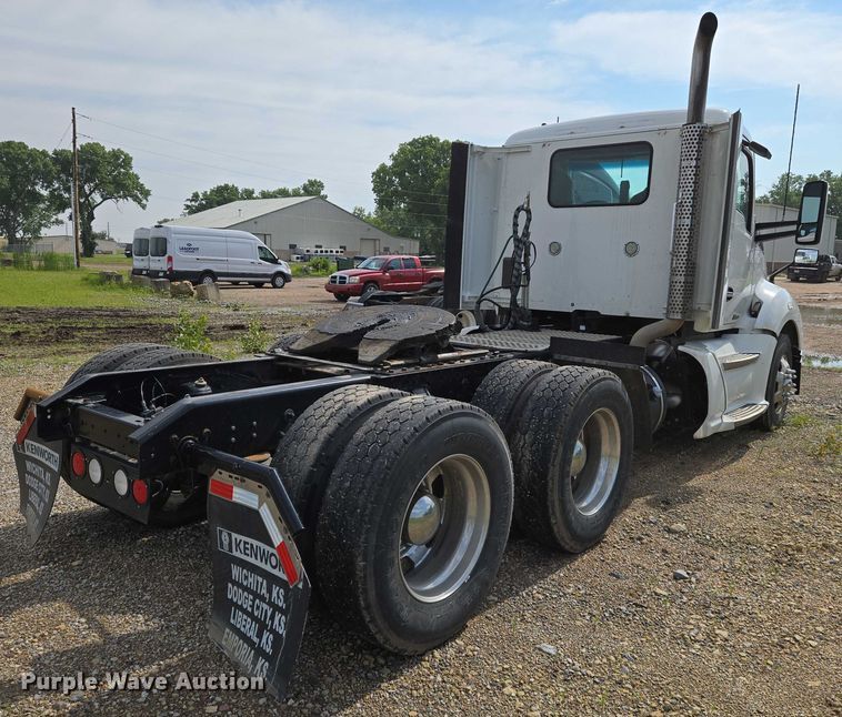 CAMIóN 2017 KENWORTH