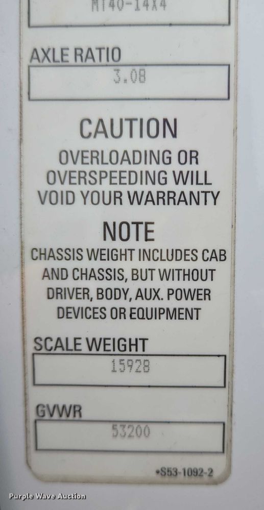 image for item EN8038 2017 Kenworth T680 semi truck