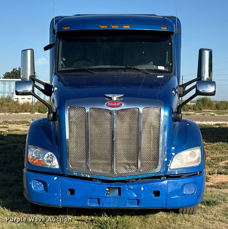 CAMIóN CAMAROTE 2016 PETERBILT