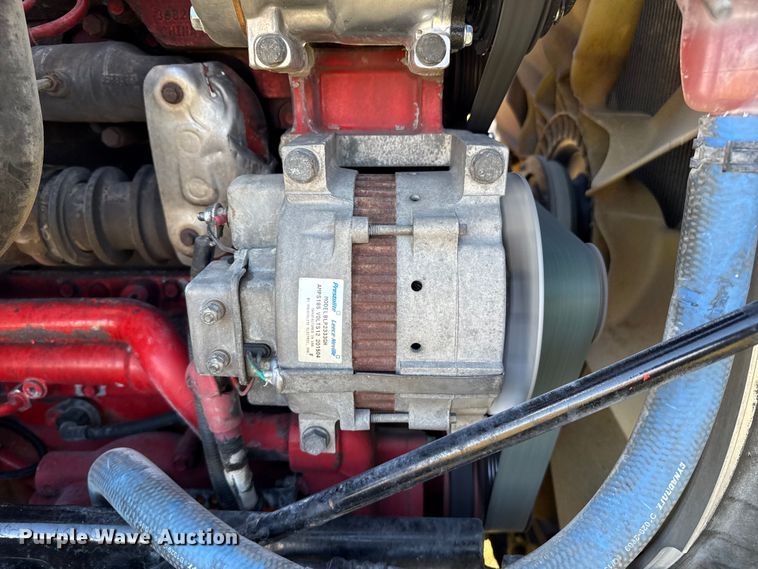 image for item EP0584 2016 Peterbilt 579 semi truck