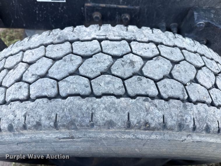 image for item EP0584 2016 Peterbilt 579 semi truck