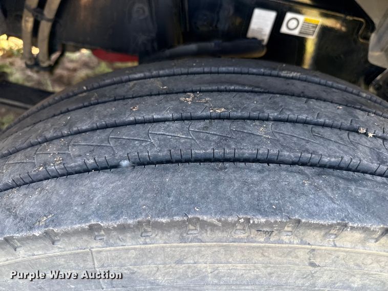 image for item EP0584 2016 Peterbilt 579 semi truck