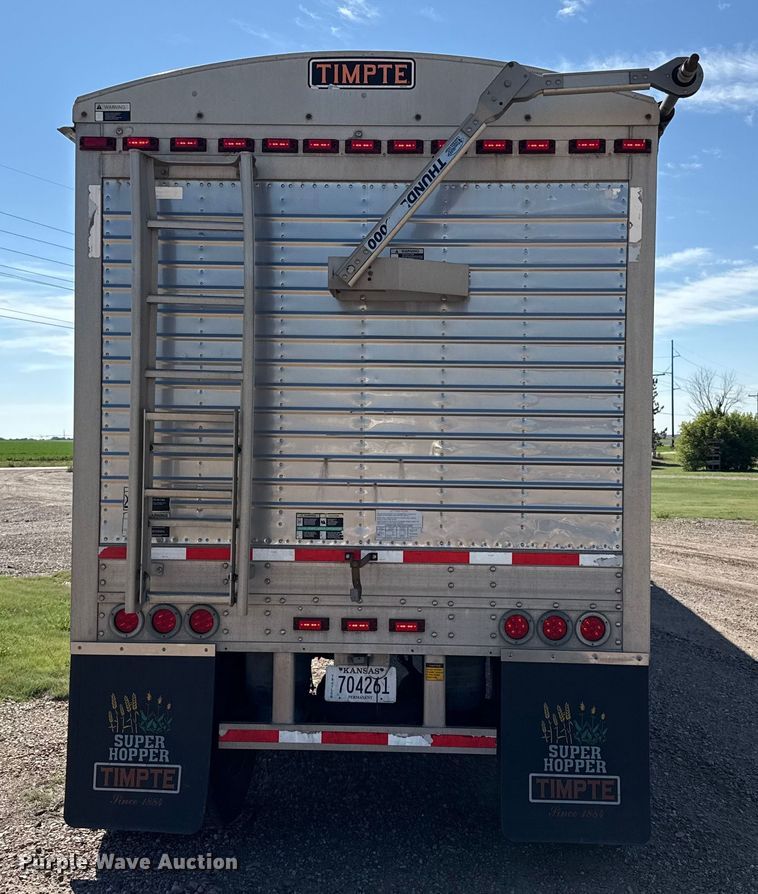 image for item EP0599 2017 Timpte grain trailer