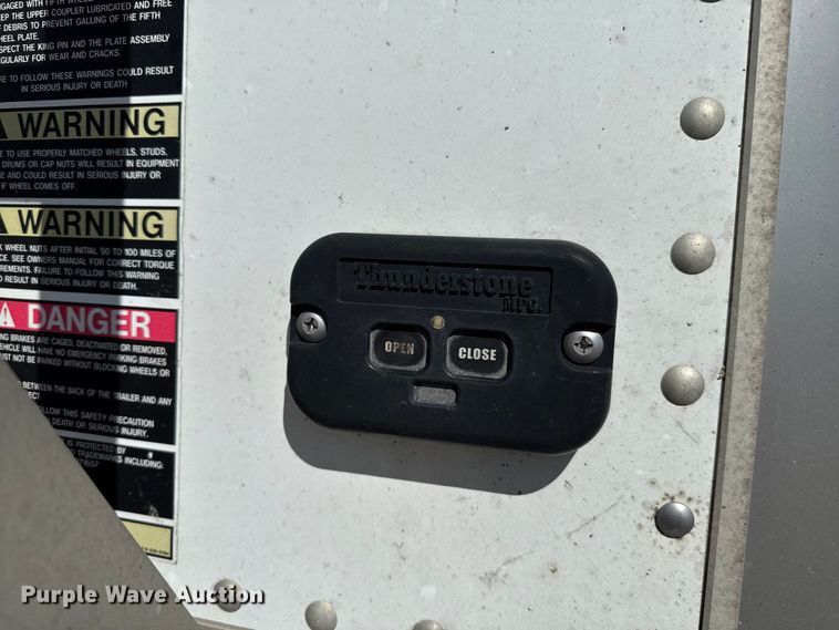 image for item EP0599 2017 Timpte grain trailer