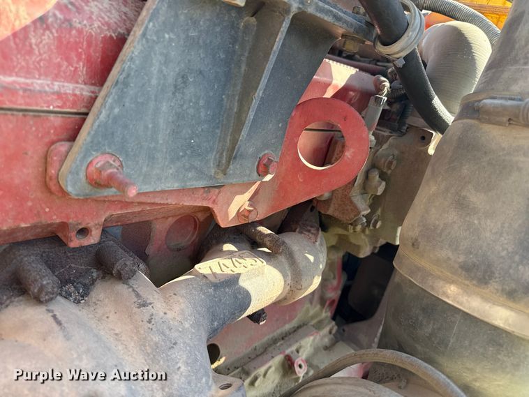 image for item EP0600 2009 Kenworth T600 semi truck