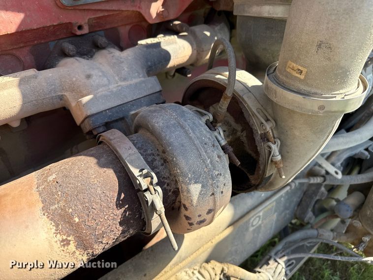 image for item EP0600 2009 Kenworth T600 semi truck