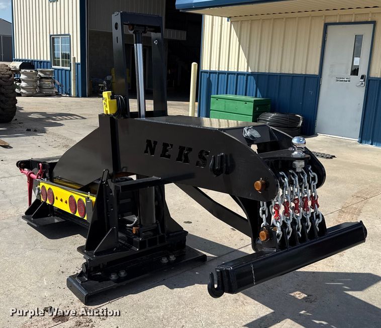image for item EP0656 2025 NEKS fifth wheel wrecker boom