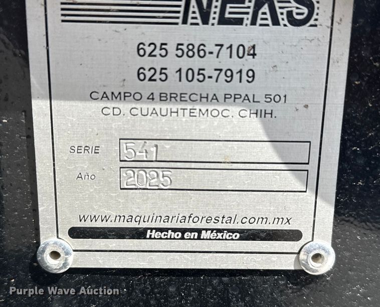 image for item EP0656 2025 NEKS fifth wheel wrecker boom