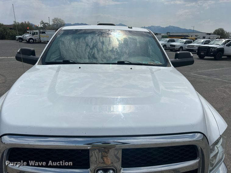 image for item EQ0521 2018 Dodge  Ram 2500 utility bed pickup truck