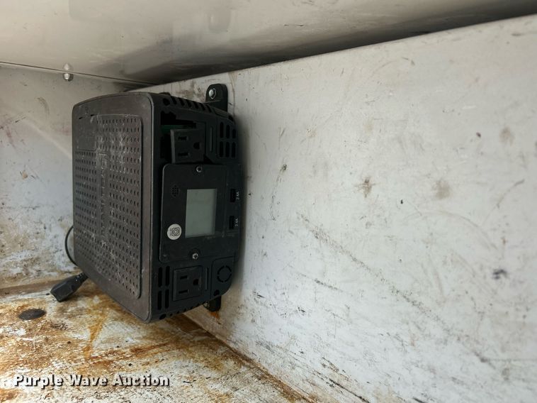 image for item EQ0521 2018 Dodge  Ram 2500 utility bed pickup truck