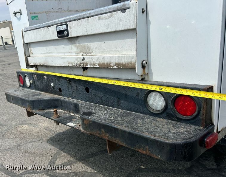 image for item EQ0521 2018 Dodge  Ram 2500 utility bed pickup truck