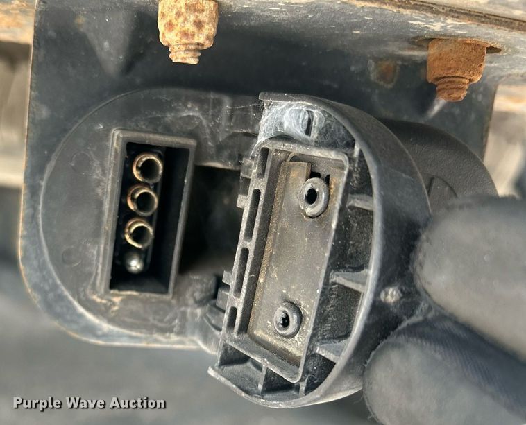 image for item EQ0521 2018 Dodge  Ram 2500 utility bed pickup truck