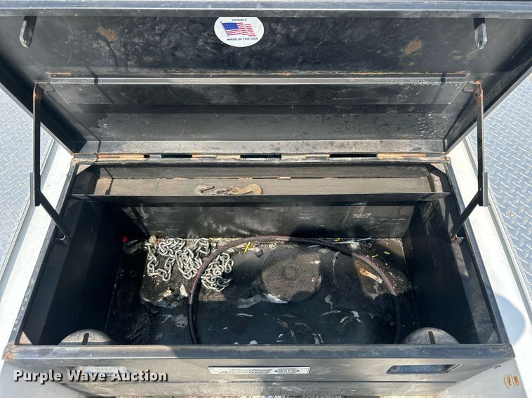 image for item EQ0521 2018 Dodge  Ram 2500 utility bed pickup truck