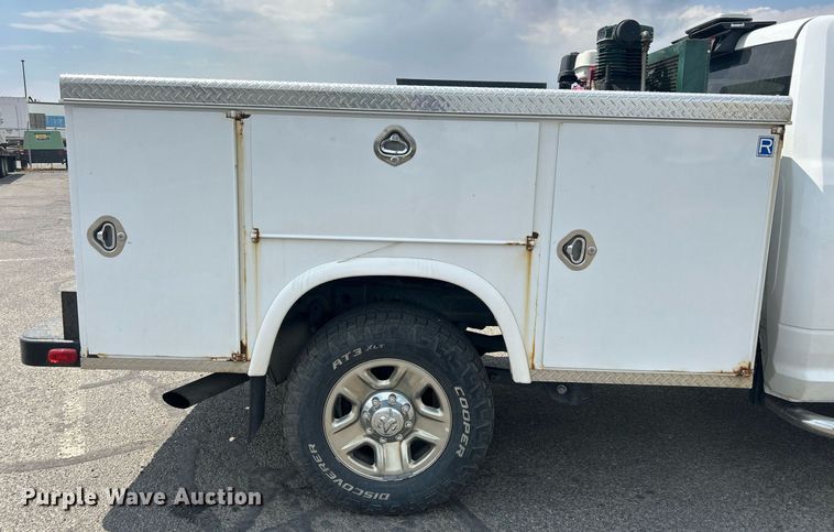 image for item EQ0521 2018 Dodge  Ram 2500 utility bed pickup truck