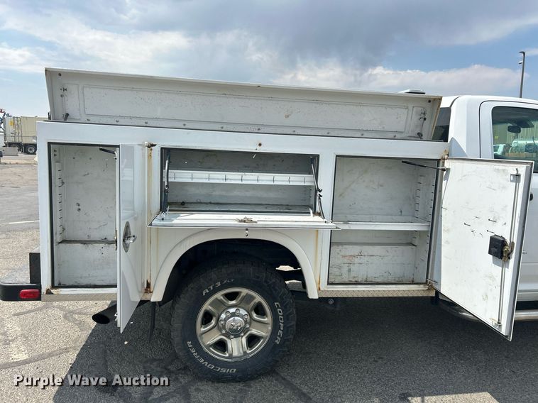 image for item EQ0521 2018 Dodge  Ram 2500 utility bed pickup truck