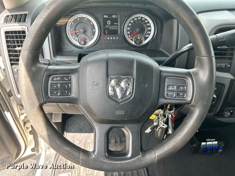 image for item EQ0521 2018 Dodge  Ram 2500 utility bed pickup truck