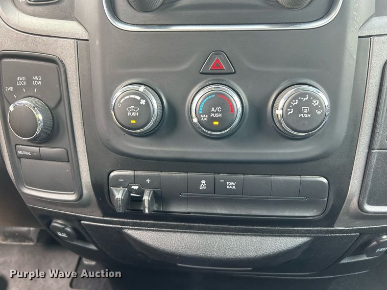 image for item EQ0521 2018 Dodge  Ram 2500 utility bed pickup truck