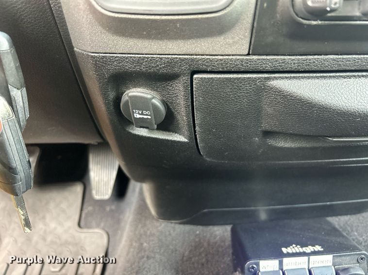 image for item EQ0521 2018 Dodge  Ram 2500 utility bed pickup truck