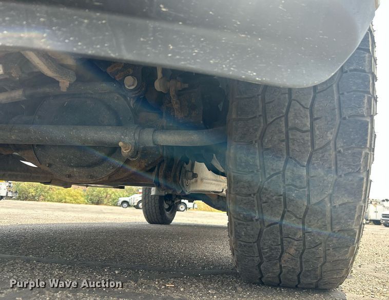 image for item EQ0521 2018 Dodge  Ram 2500 utility bed pickup truck