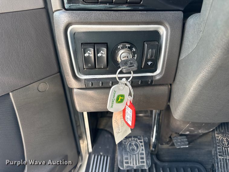 image for item ER0043 2016 Kenworth W900L semi truck