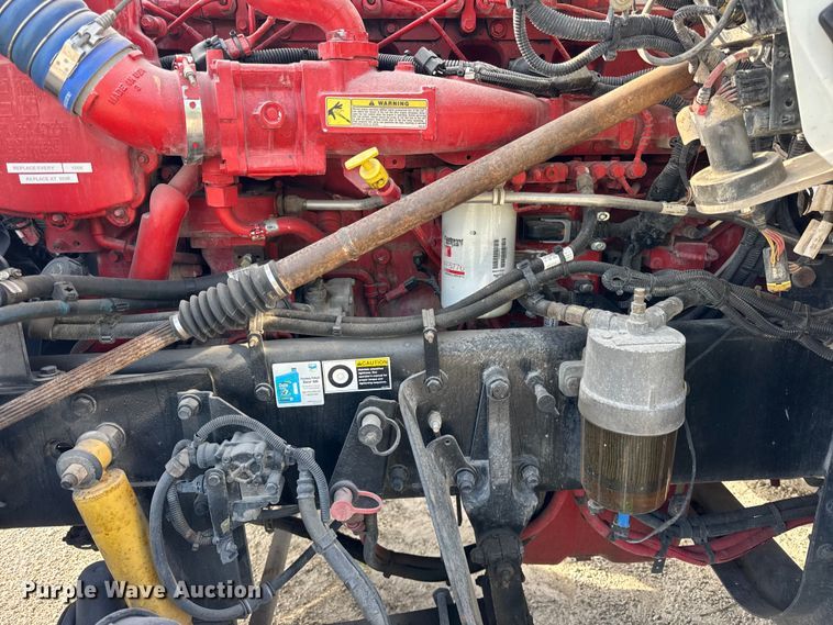 image for item ER0043 2016 Kenworth W900L semi truck